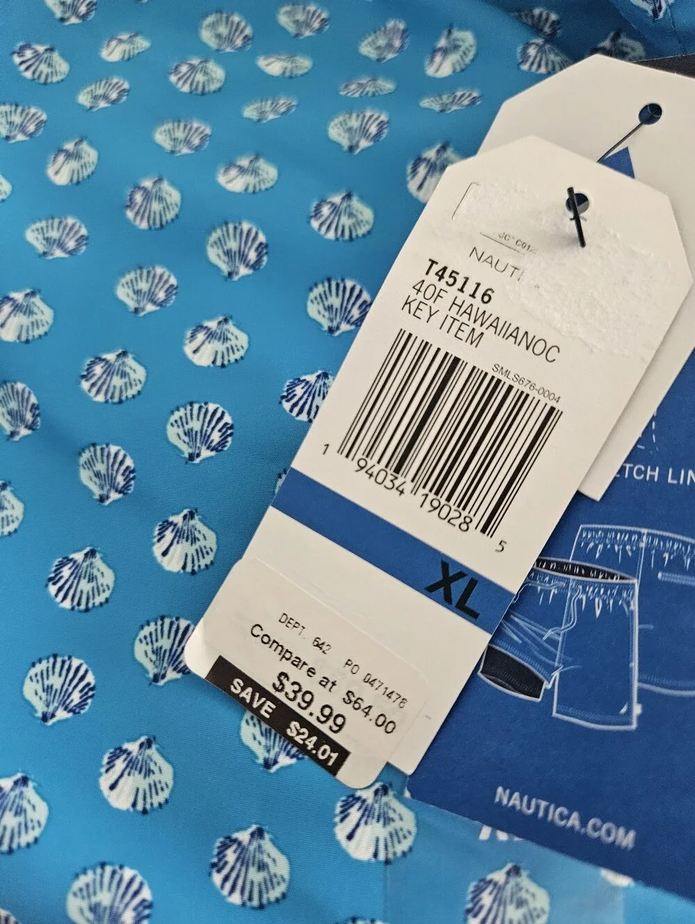 NWT Nautica Men's Standard Sustainably Crafted 6